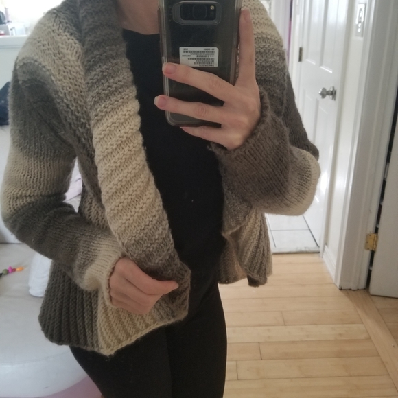 NWT Designer Sweater ElsaAmanda made in Italy - Picture 12 of 16